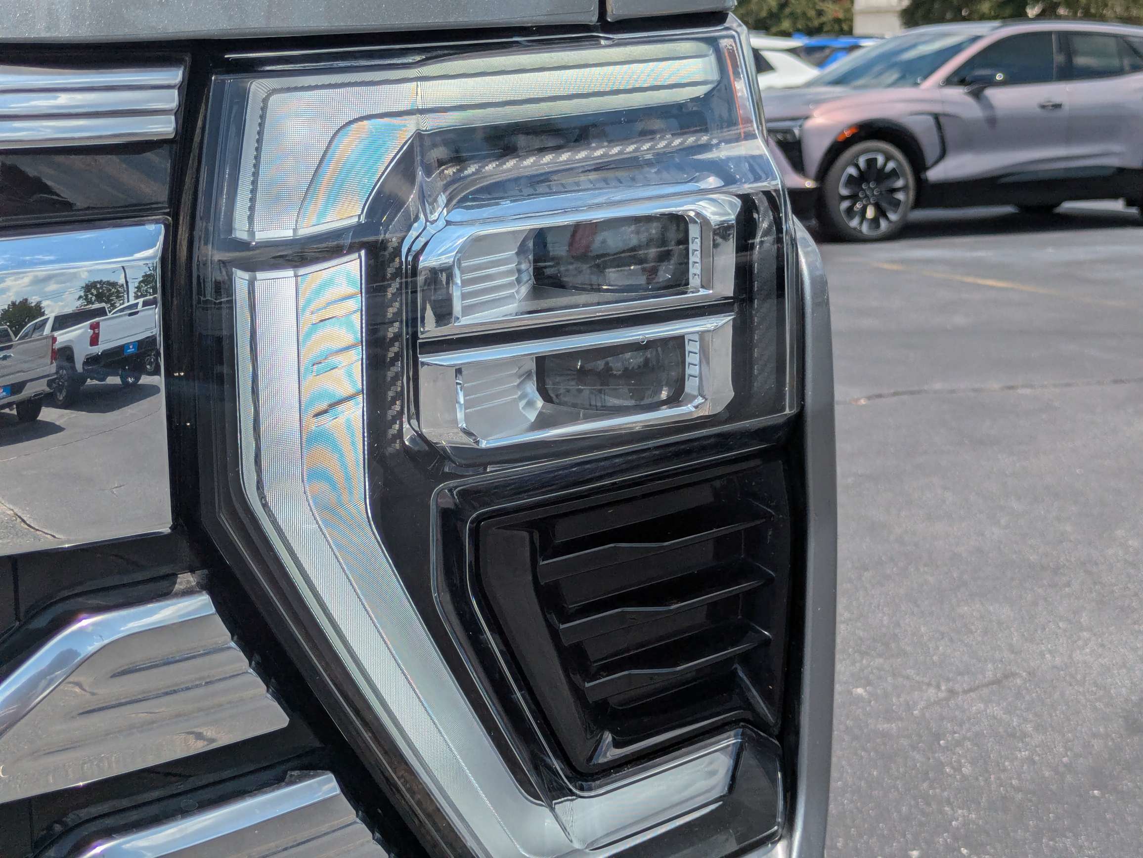 Certified 2024 Chevrolet Silverado 3500 High Country w/ High Country Premium Package AWD/4WD image 30