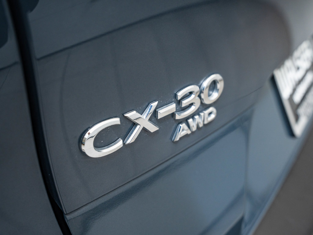 Used 2024 MAZDA CX-30 AWD 2.5 S w/ Preferred Package image 16