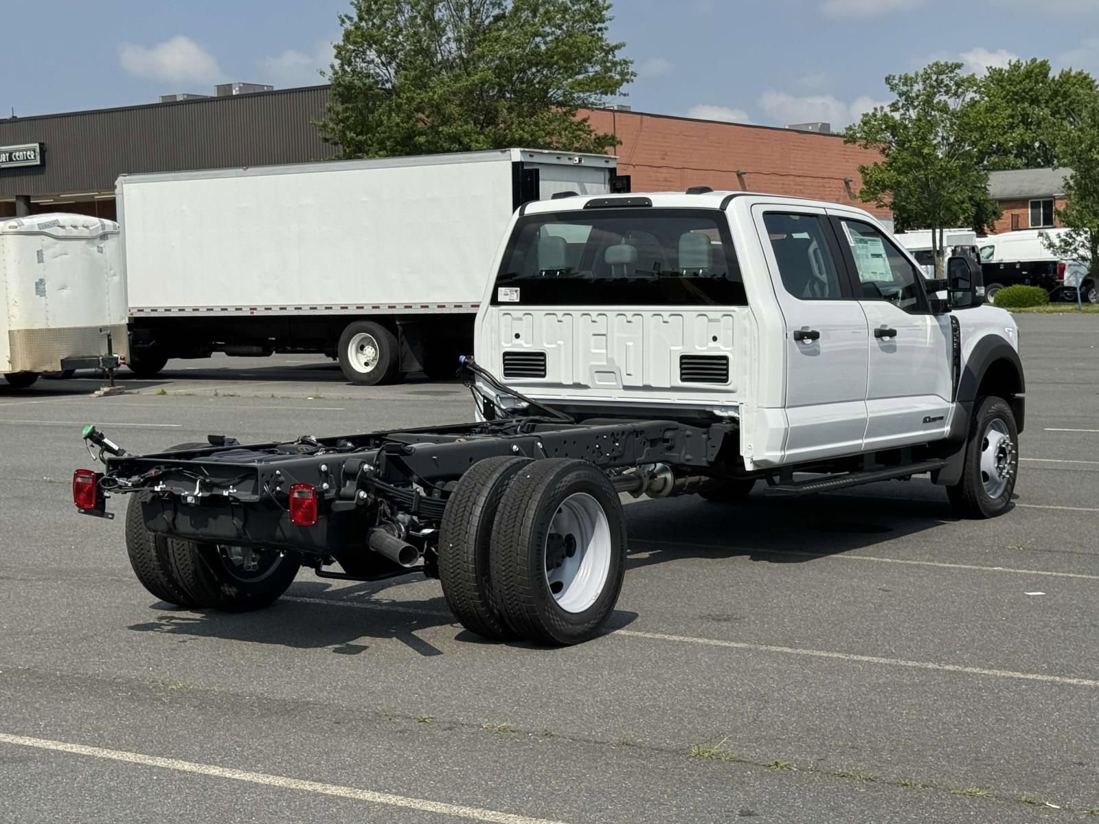 New 2025 Ford F550 4x4 Crew Cab Super Duty image 2