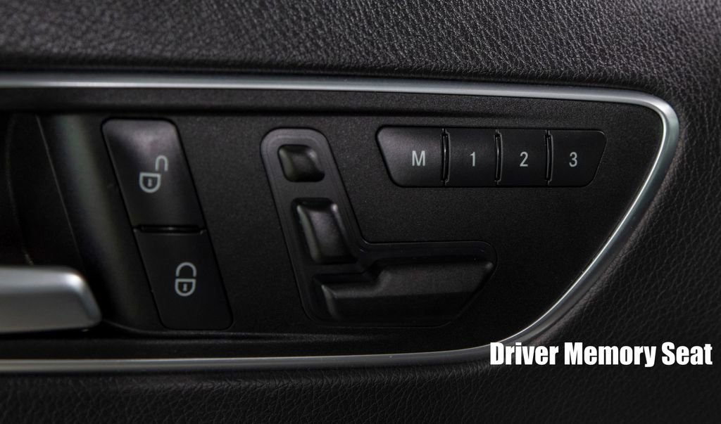 Used 2016 Mercedes-Benz GLA 250 4MATIC image 9