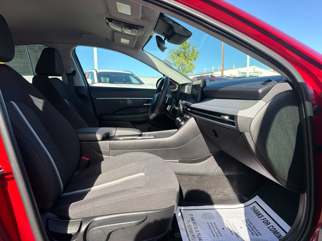 Used 2024 Hyundai Sonata SEL AWD/4WD image 12