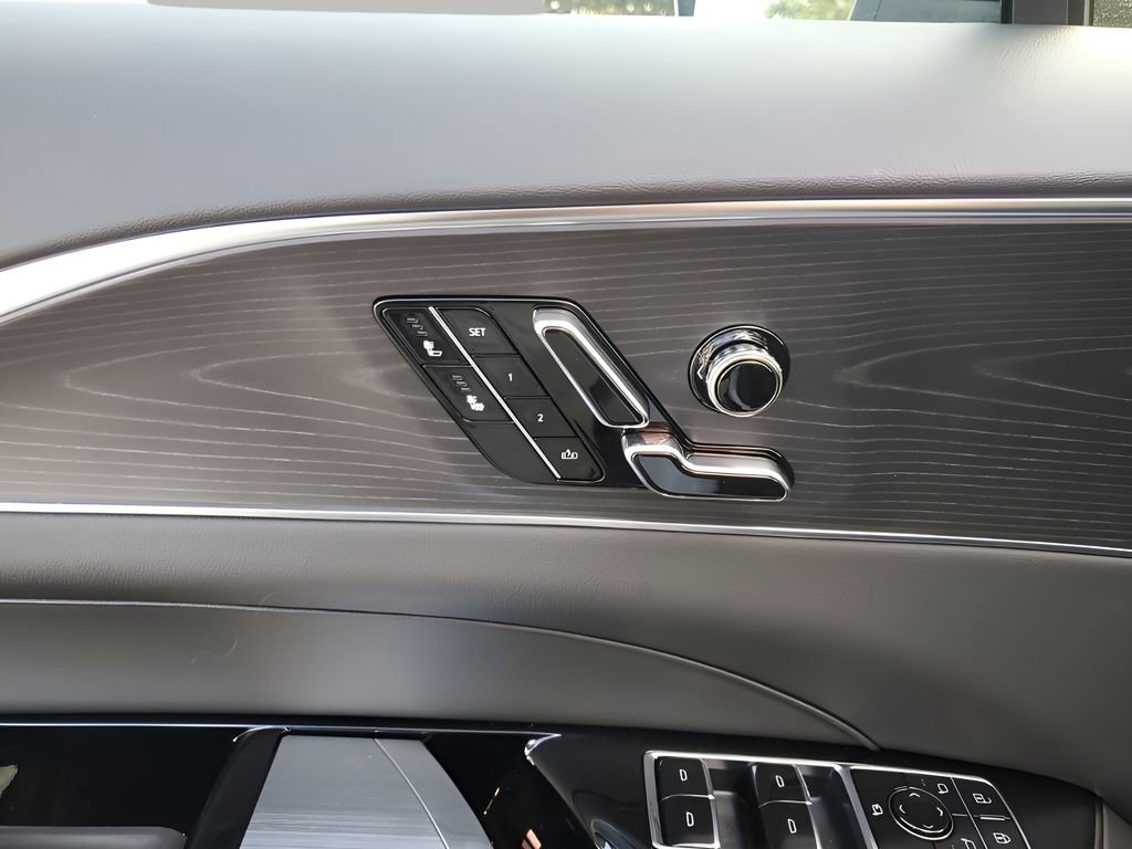 New 2026 Cadillac Lyriq Sport image 26