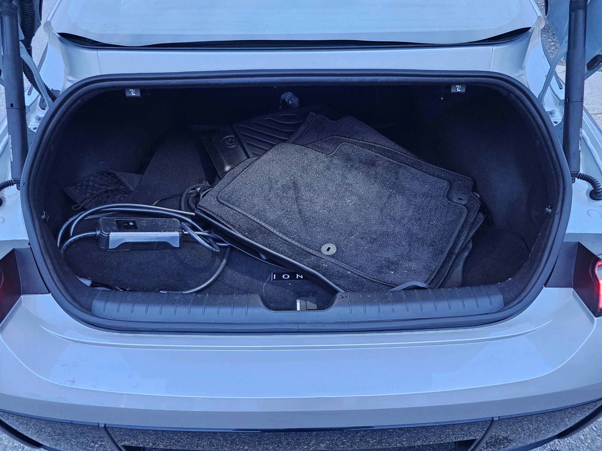 Used 2024 Hyundai Ioniq 6 SE RWD image 35
