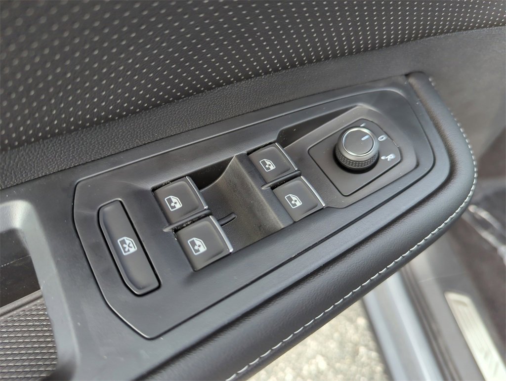 New 2026 Volkswagen Atlas SE image 27