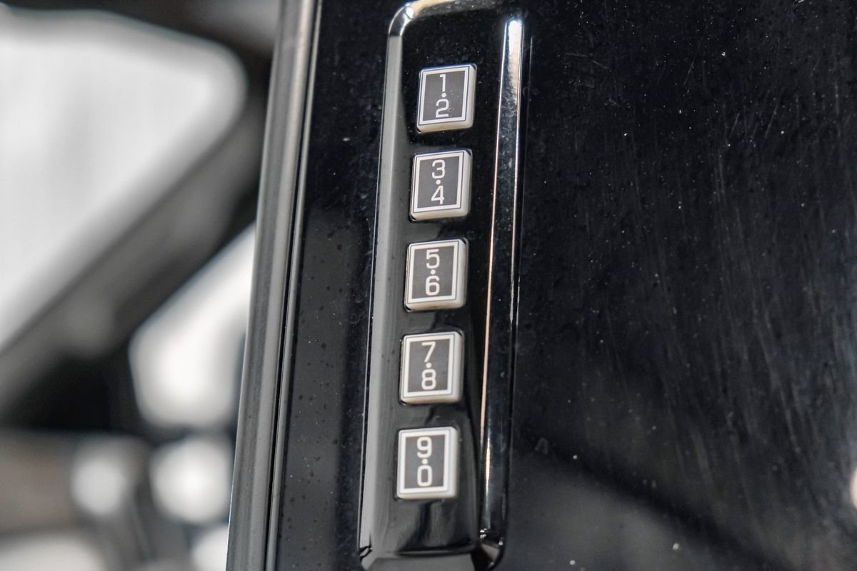 Used 2022 Ford F250 King Ranch w/ King Ranch Ultimate Package AWD/4WD image 41