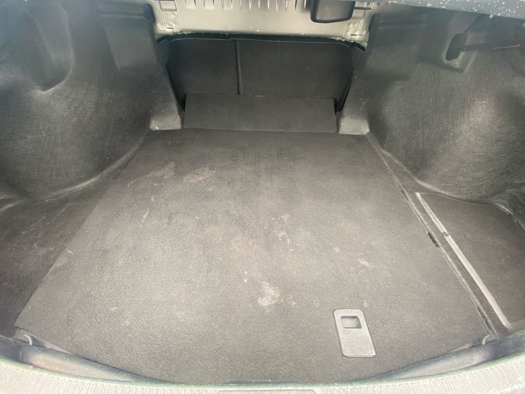 Used 2025 Toyota Camry LE FWD image 29