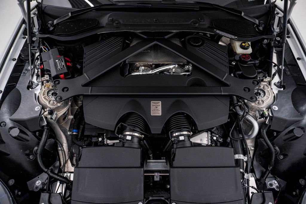 New 2026 Aston Martin V8 Vantage S image 32