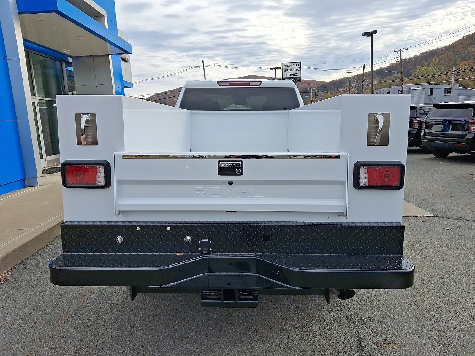 New 2025 GMC Sierra 3500 Pro w/ Convenience Package image 5