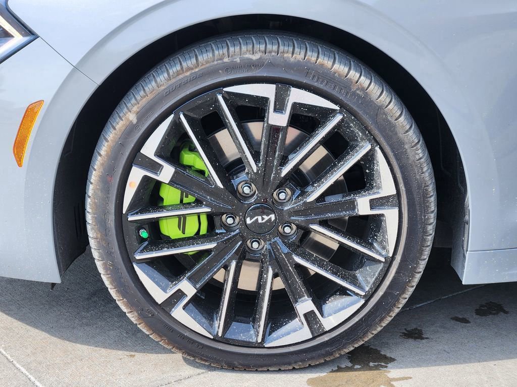 New 2026 Kia K5 GT FWD image 7
