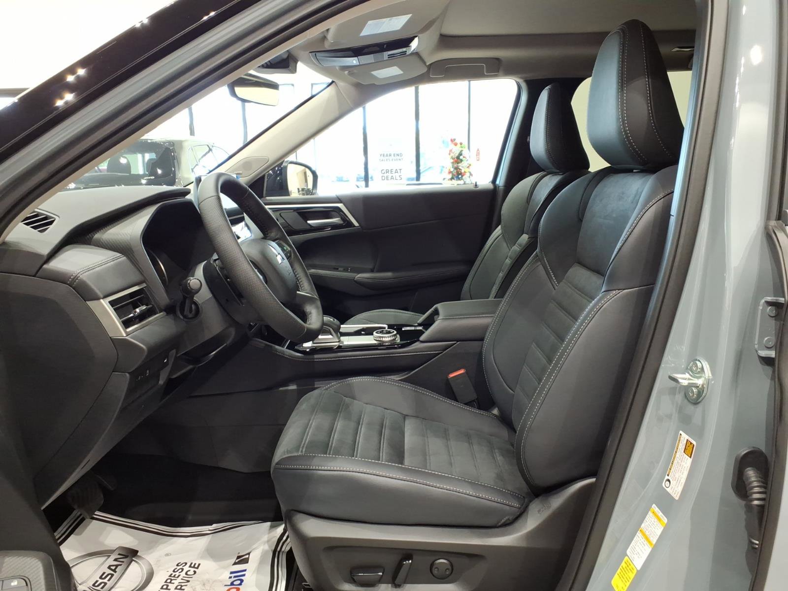 New 2026 Mitsubishi Outlander Trail Edition image 11