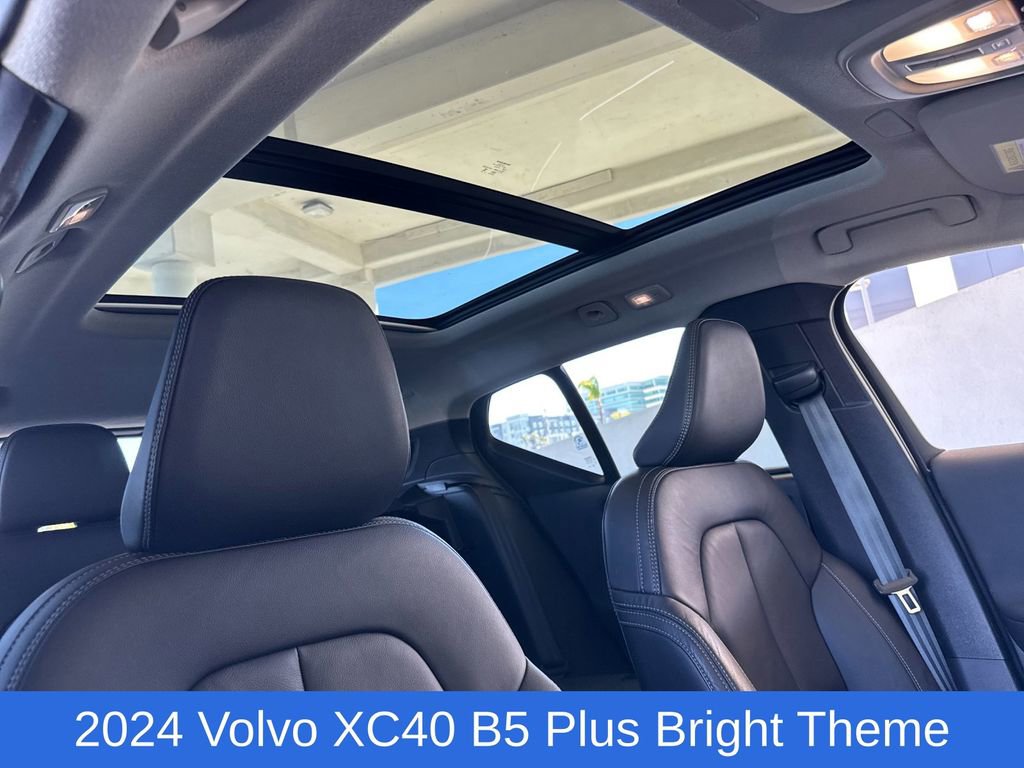 Certified 2024 Volvo XC40 B5 Plus w/ Protection Package Premier image 16