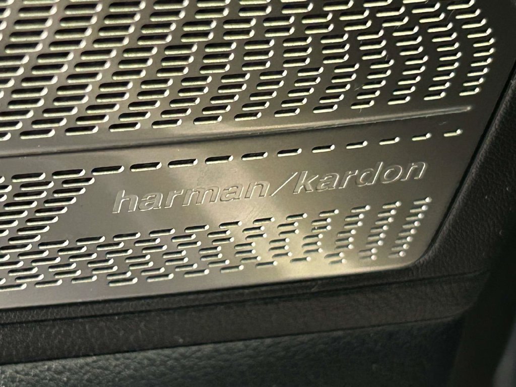 Used 2021 Hyundai Palisade Limited FWD image 19