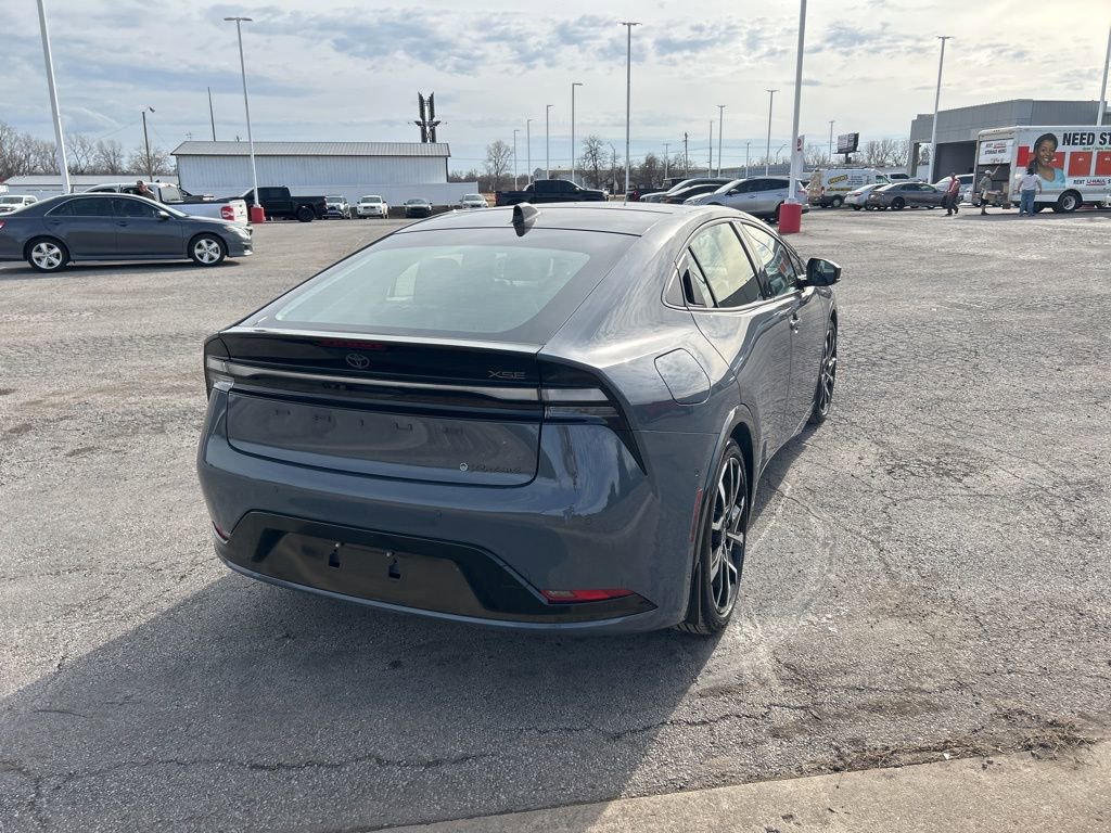 Used 2024 Toyota Prius Prime Premium image 6