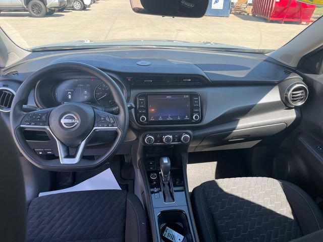 Used 2023 Nissan Kicks SV w/ Interior Electronics Package FWD image 22