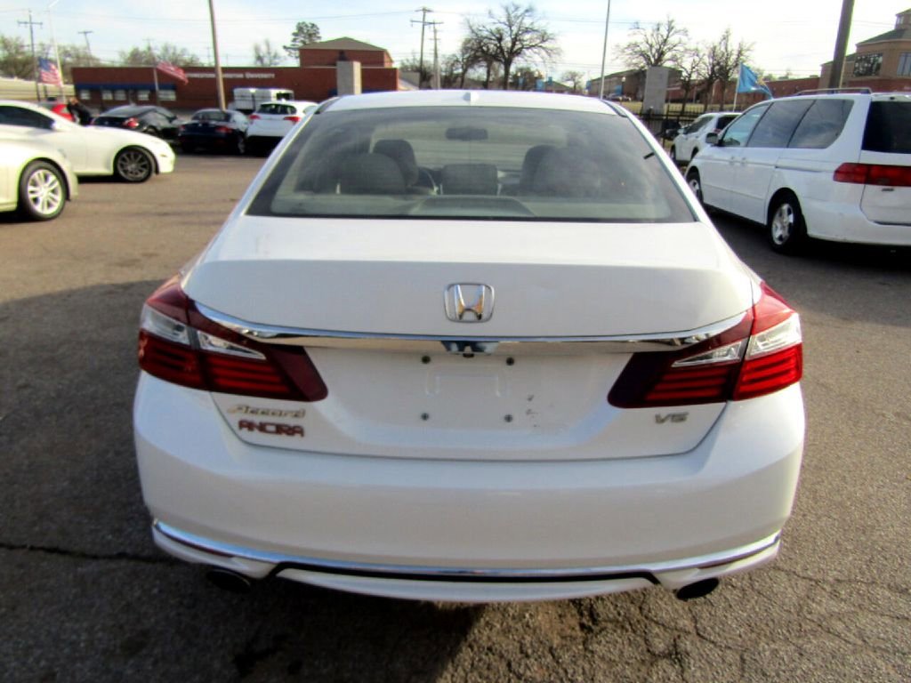 Used 2016 Honda Accord EX-L image 5