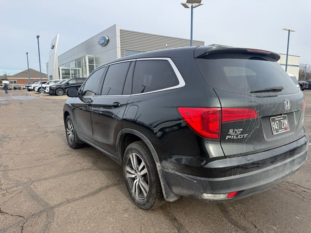 Used 2017 Honda Pilot EX-L image 3