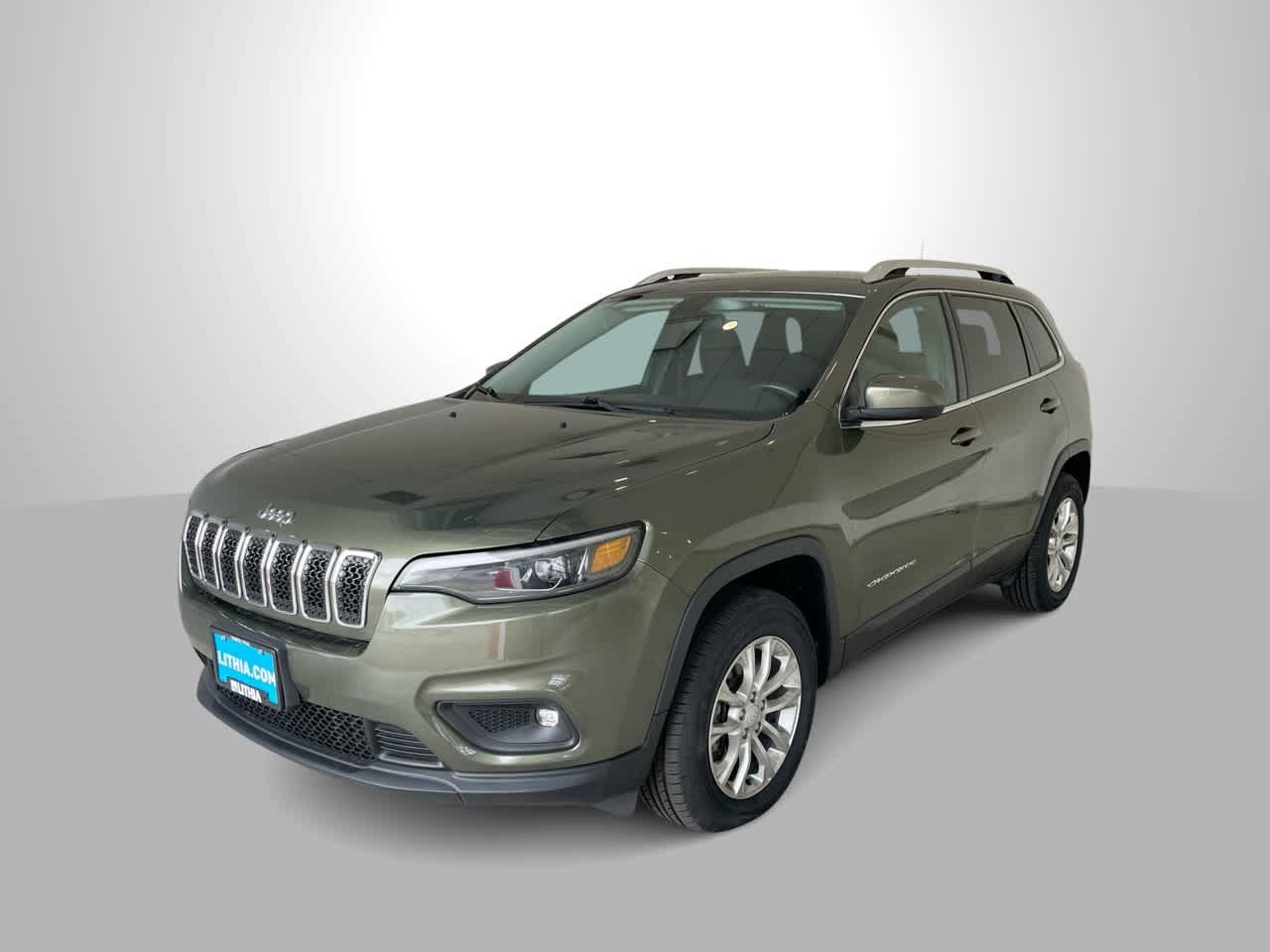 Used 2019 Jeep Cherokee Latitude w/ Cold Weather Group