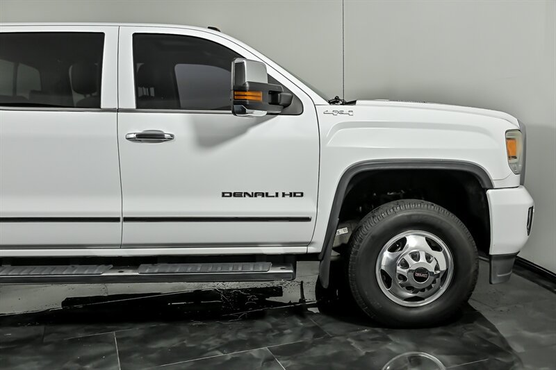 Used 2016 GMC Sierra 3500 Denali w/ Duramax Plus Package AWD/4WD image 11
