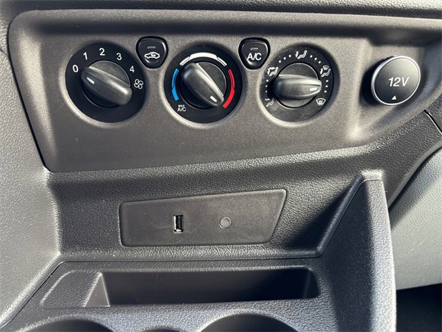 Used 2019 Ford Transit 350 XL image 24