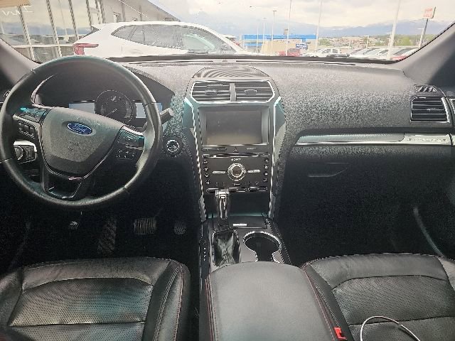 Used 2016 Ford Explorer Sport w/ Equipment Group 401A AWD/4WD image 12