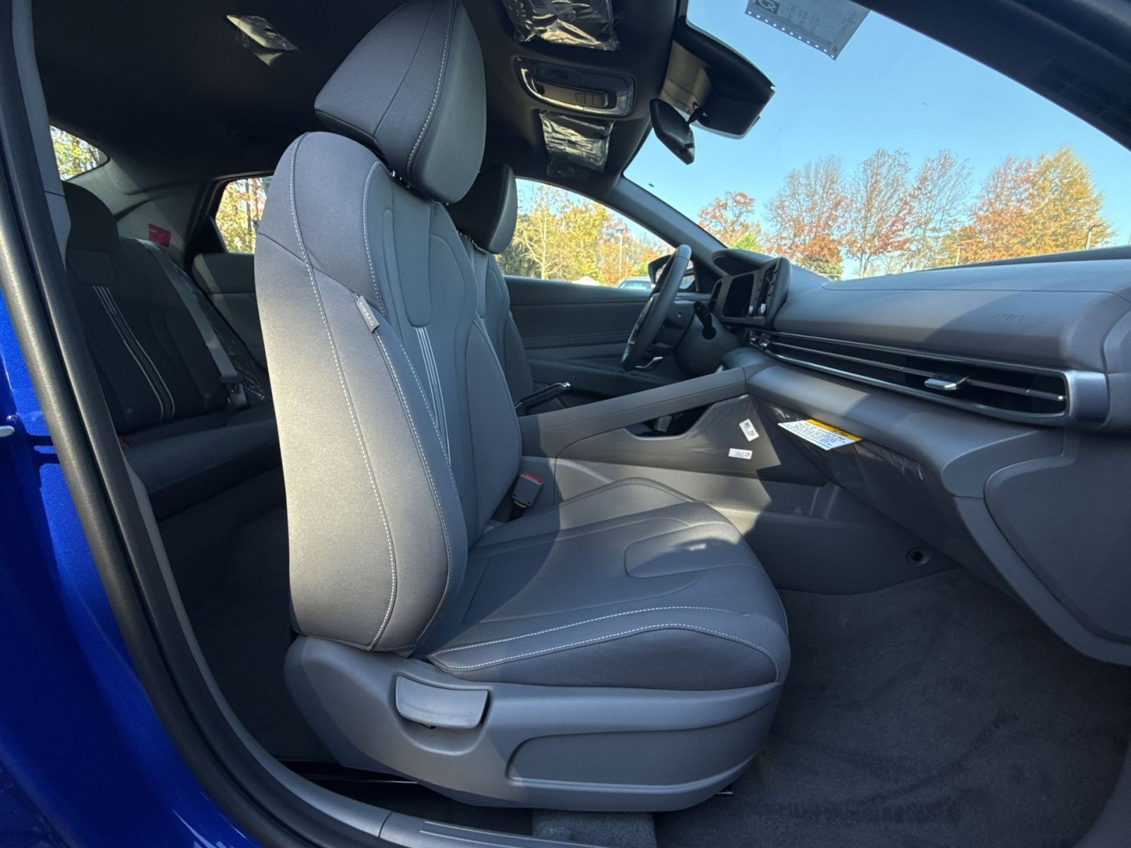 New 2026 Hyundai Elantra Sport FWD image 24