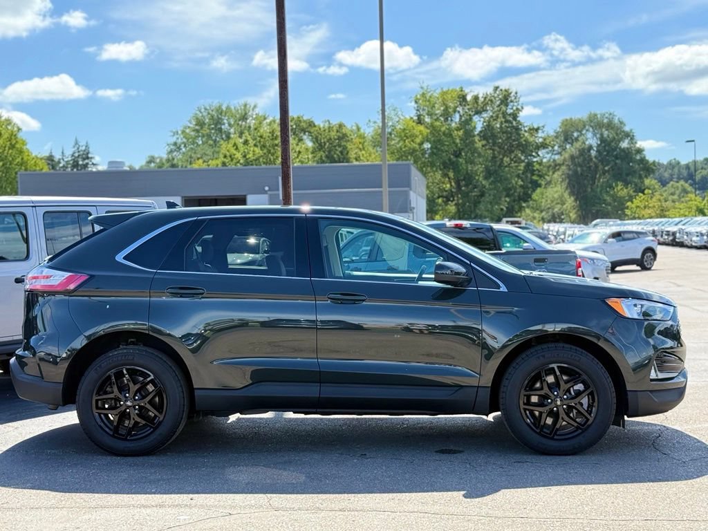 Certified 2023 Ford Edge SEL w/ Convenience Package AWD/4WD image 31
