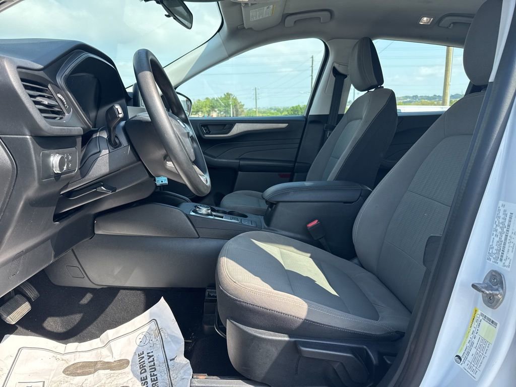 Used 2021 Ford Escape S image 6