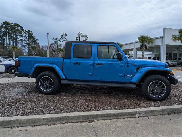 Certified 2022 Jeep Gladiator Overland w/ Popular Equipment Package image 2