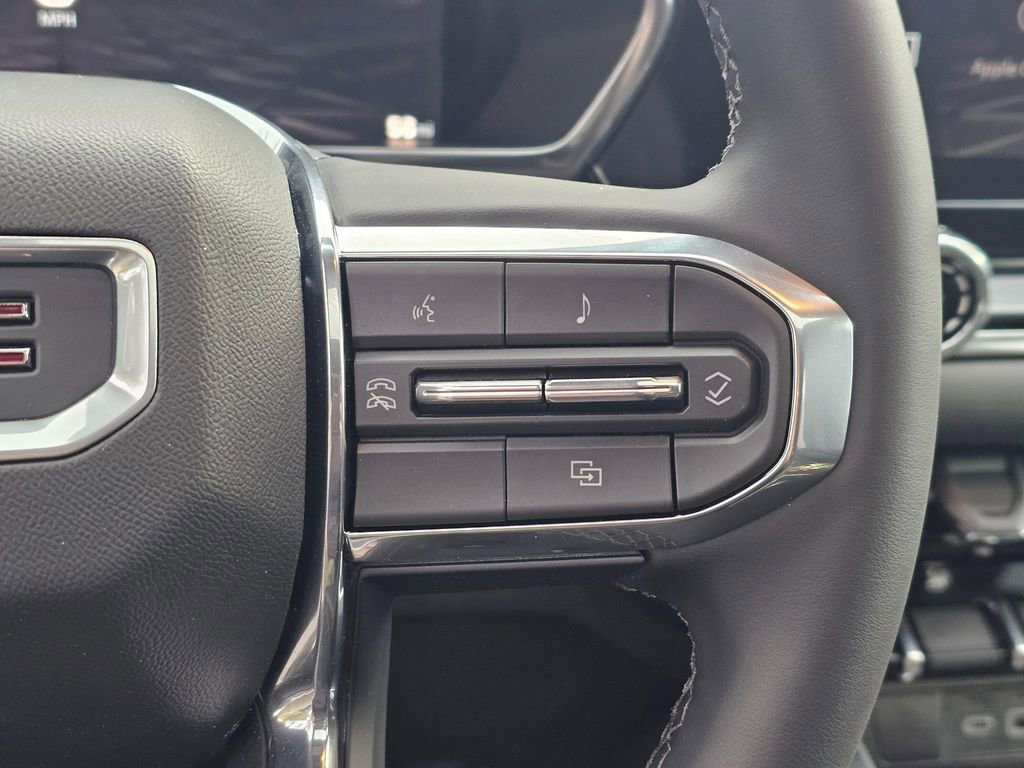 New 2026 GMC Canyon Elevation w/ Technology Package image 25