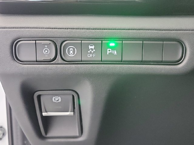 Used 2025 Acura MDX w/ Technology Package FWD image 32