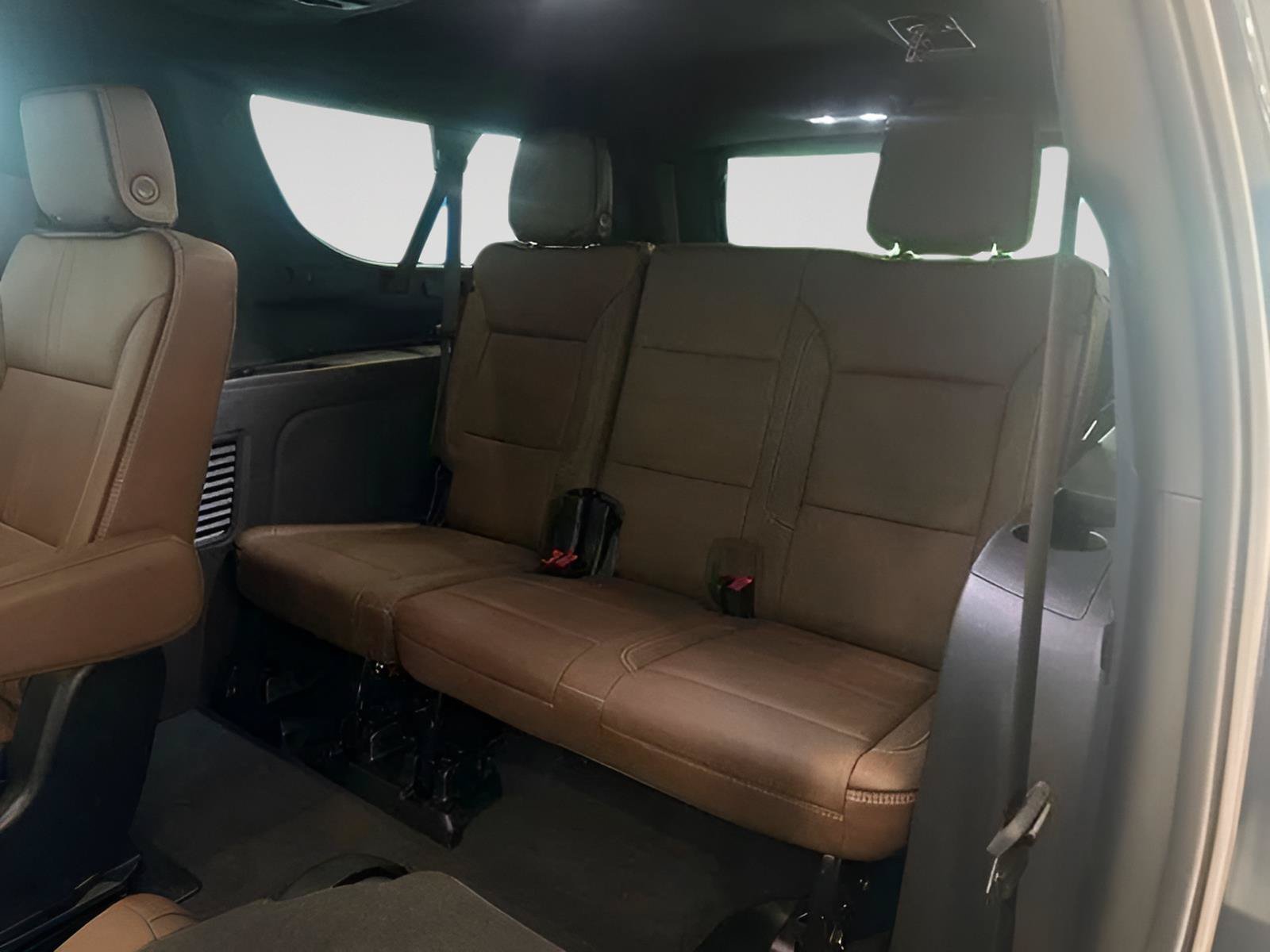 New 2026 Chevrolet Suburban High Country AWD/4WD image 13