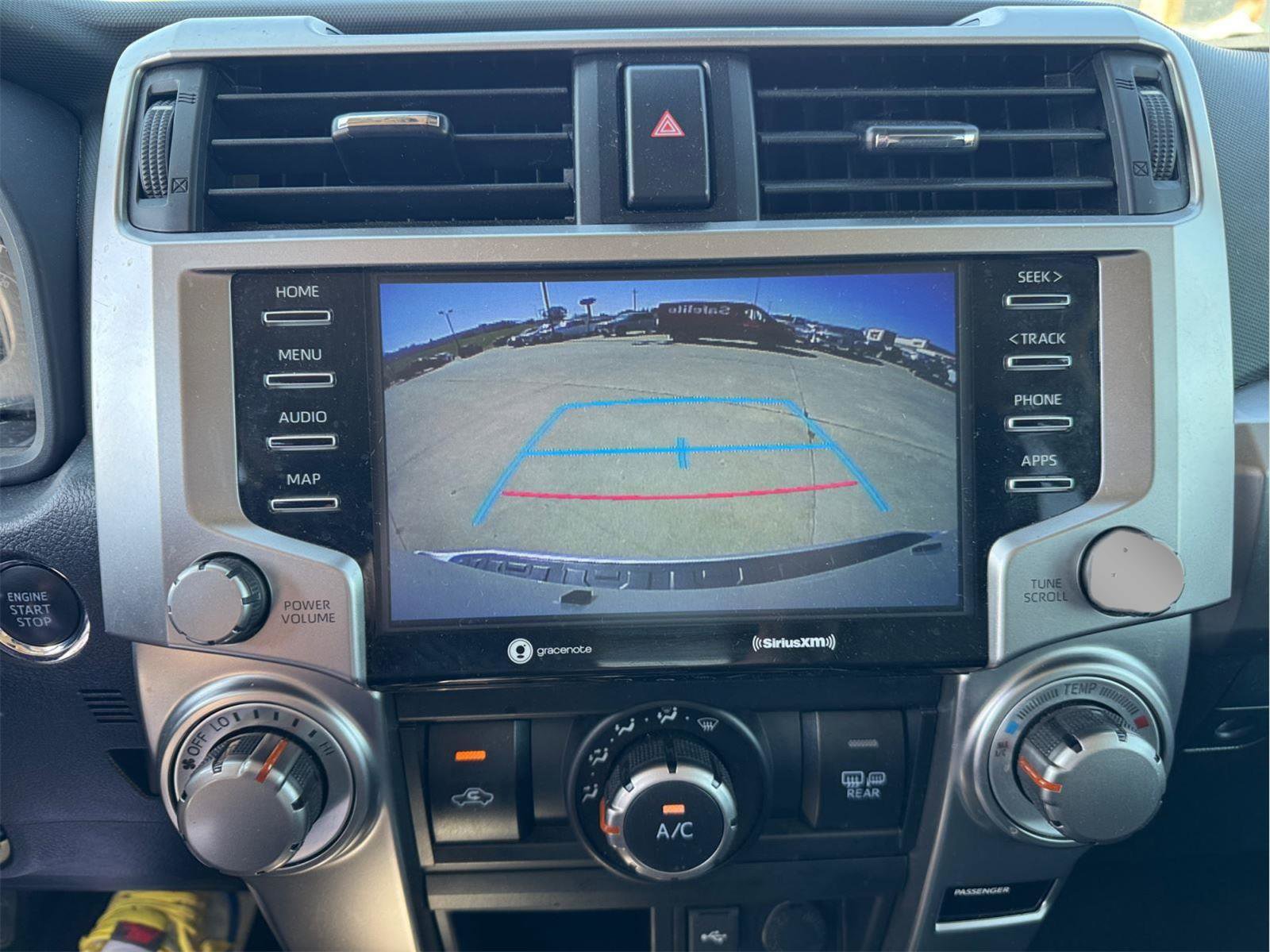 Used 2024 Toyota 4Runner SR5 AWD/4WD image 34