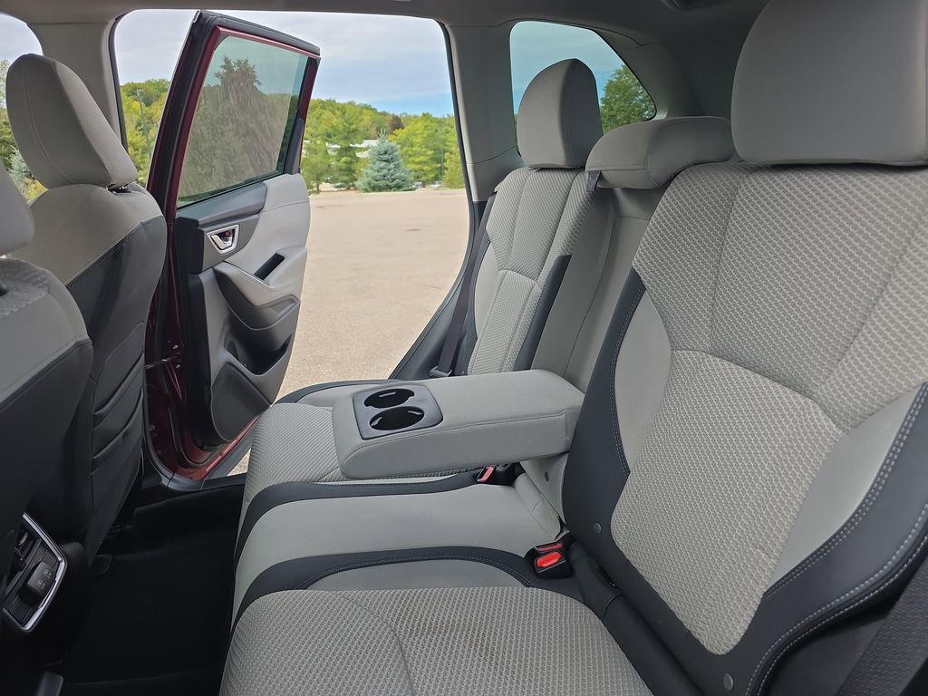 Used 2022 Subaru Forester Premium image 15