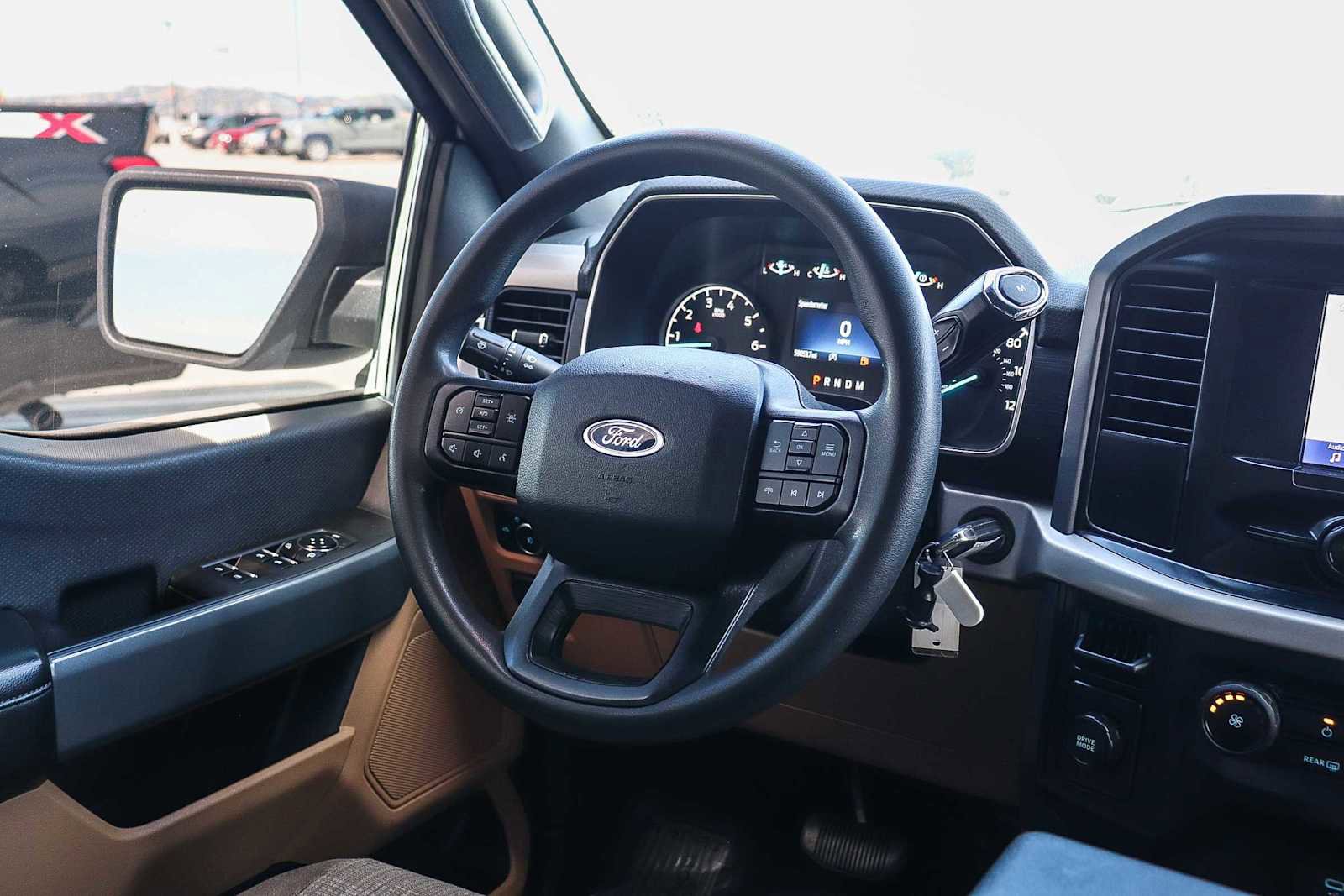 Used 2023 Ford F150 XLT image 14