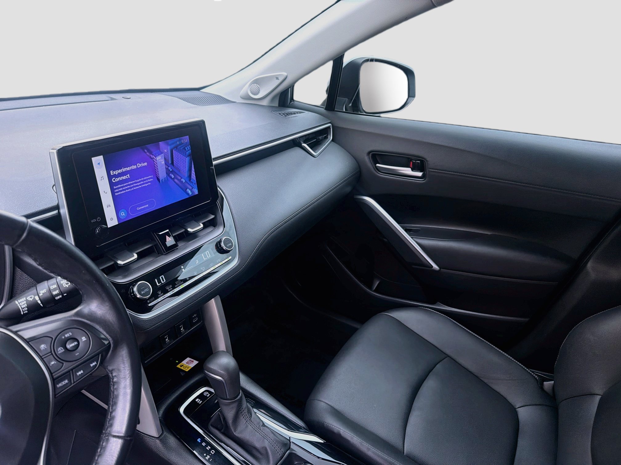 Used 2023 Toyota Corolla Cross XLE w/ Convenience Package FWD image 21