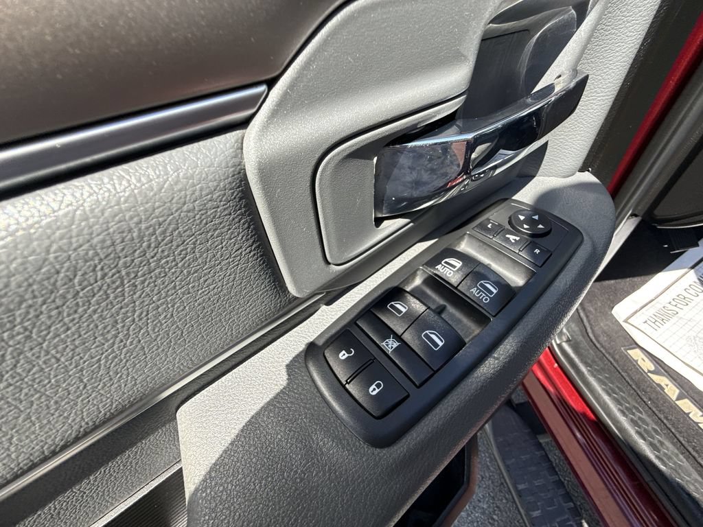Used 2019 RAM 1500 Big Horn RWD image 19