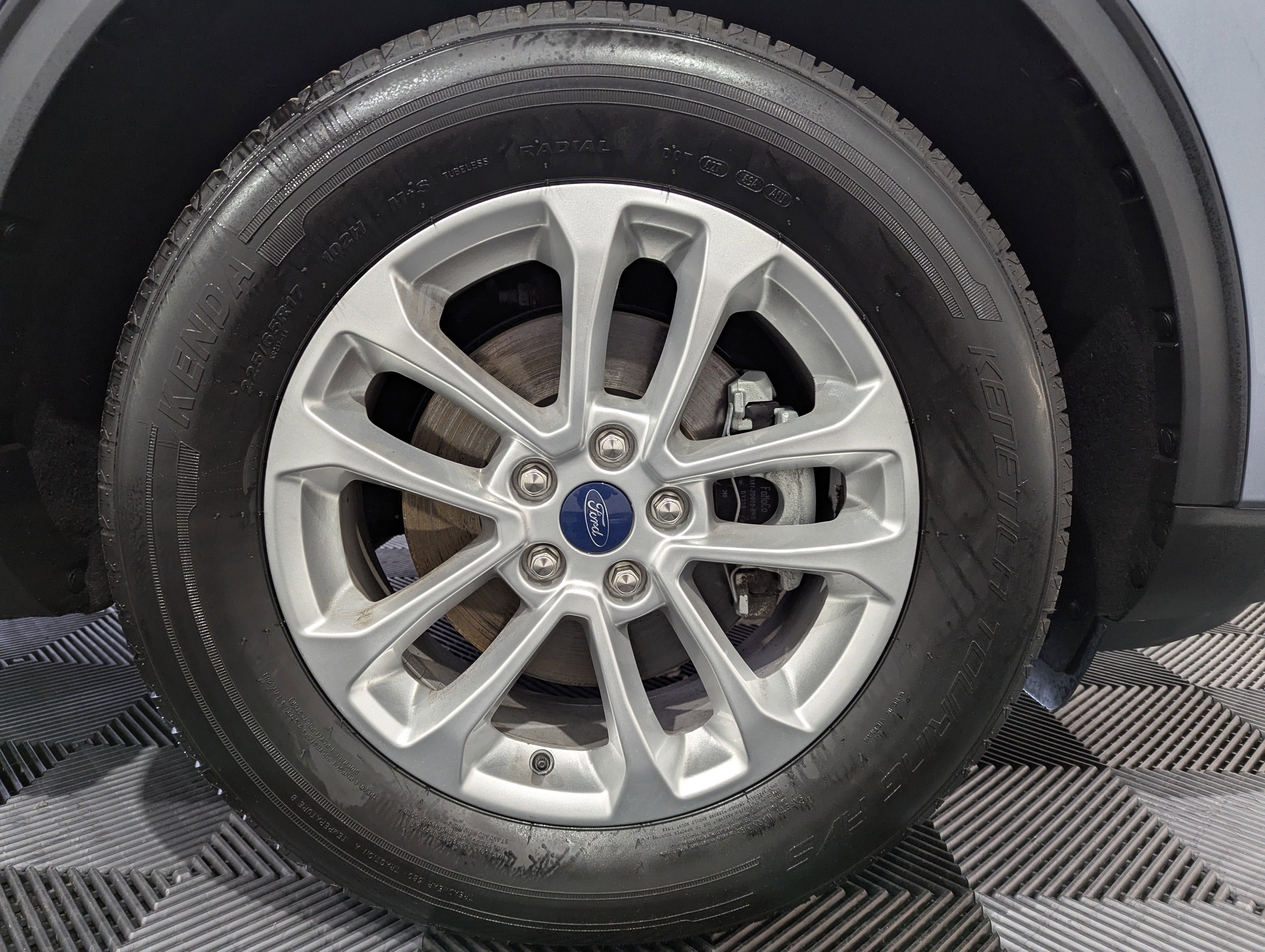 Used 2022 Ford Escape SE w/ Cold Weather Package AWD/4WD image 6