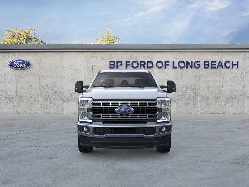 New 2026 Ford F350 XLT image 6