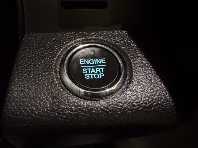 Used 2018 Ford F150 Lariat w/ Equipment Group 502A Luxury RWD image 12