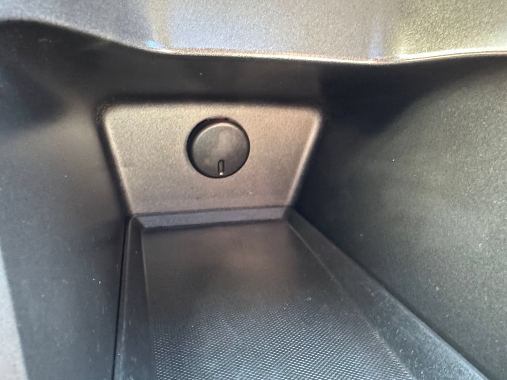 Used 2015 Chevrolet Equinox LT w/ Driver Convenience Package AWD/4WD image 30