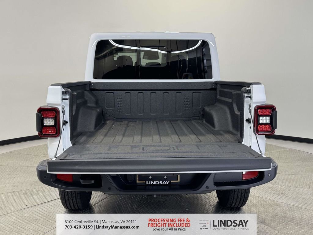 New 2026 Jeep Gladiator Sport AWD/4WD image 8