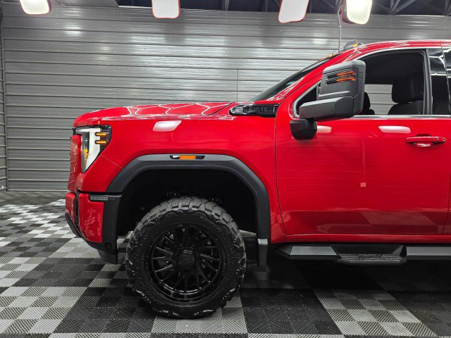Used 2025 GMC Sierra 2500 SLE AWD/4WD image 39