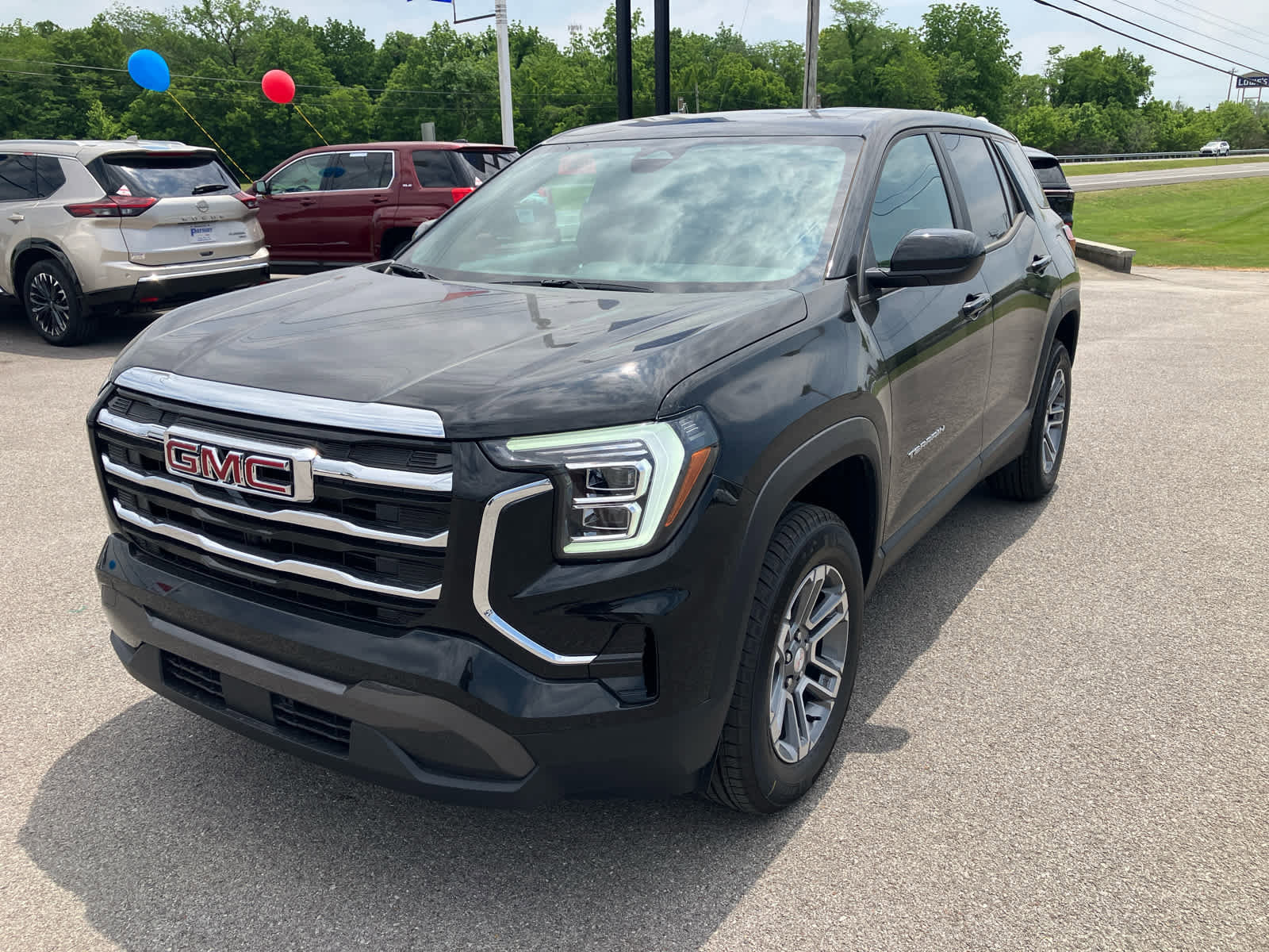 New 2026 GMC Terrain Elevation FWD image 3