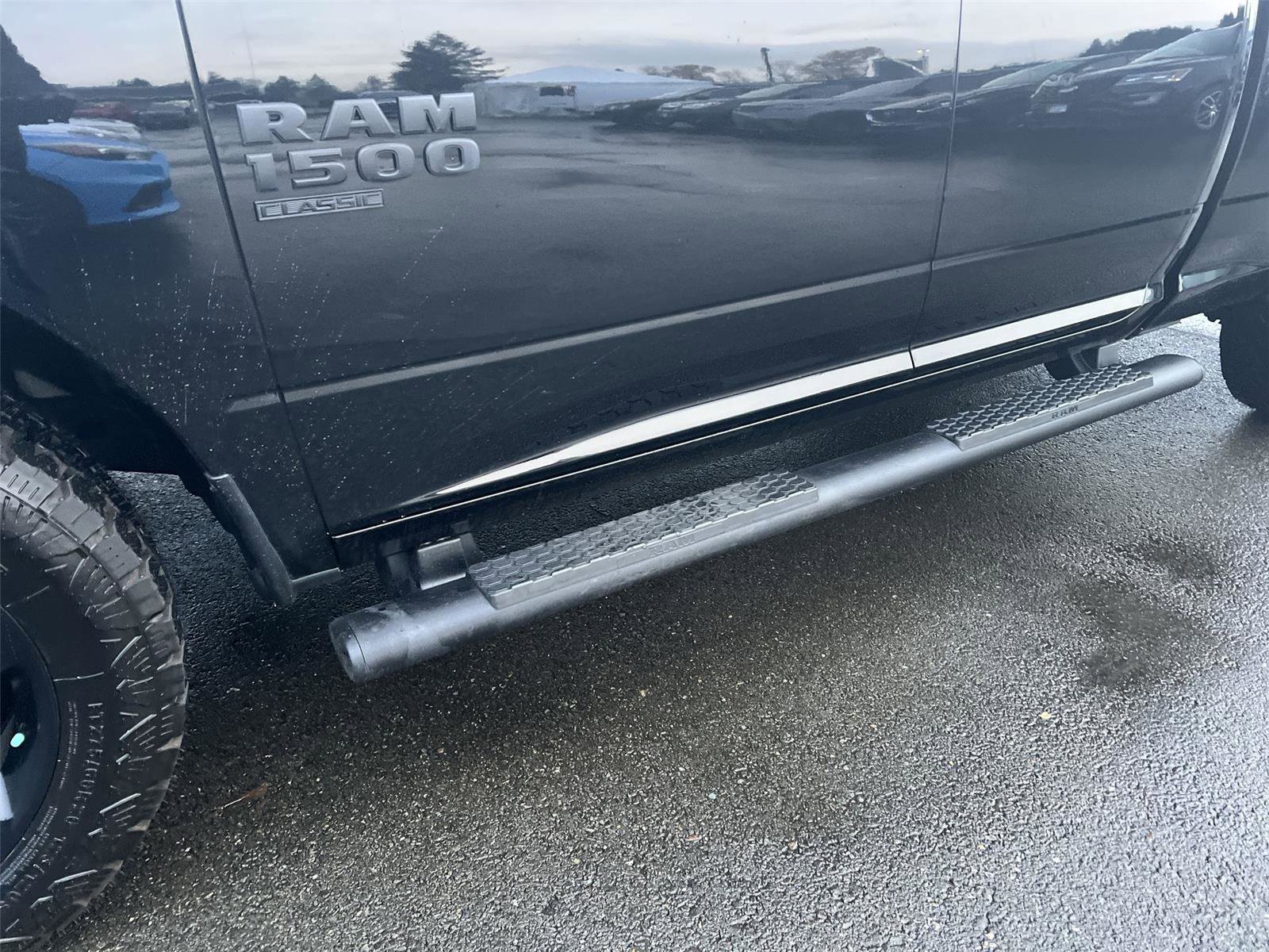 Used 2022 RAM 1500 Express w/ Wheel & Sound Group image 10