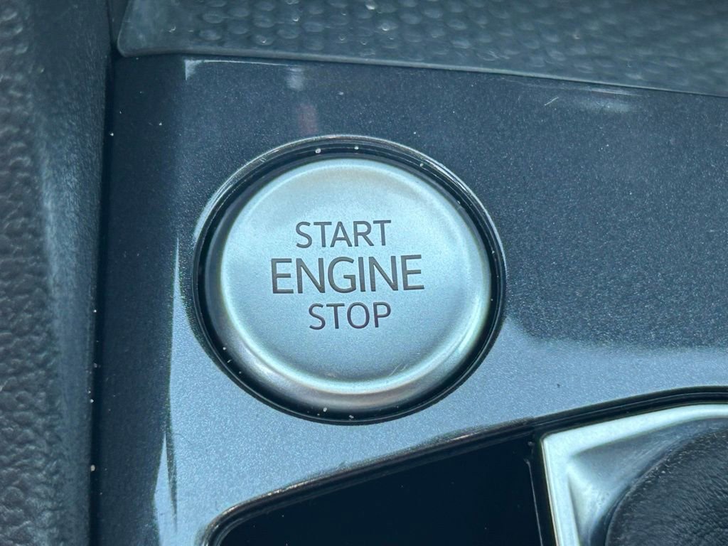 Certified 2023 Volkswagen Tiguan S image 40