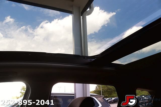 Certified 2026 Kia Sportage SX FWD image 31
