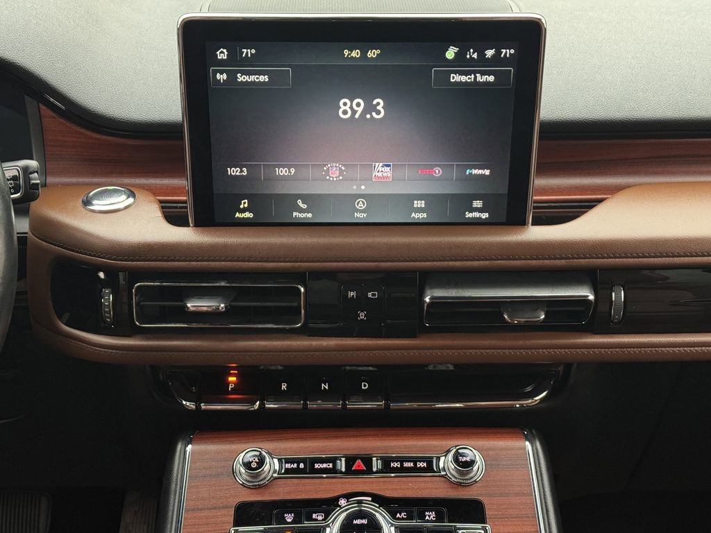 Used 2022 Lincoln Aviator Reserve w/ Equipment Group 201A AWD/4WD image 17