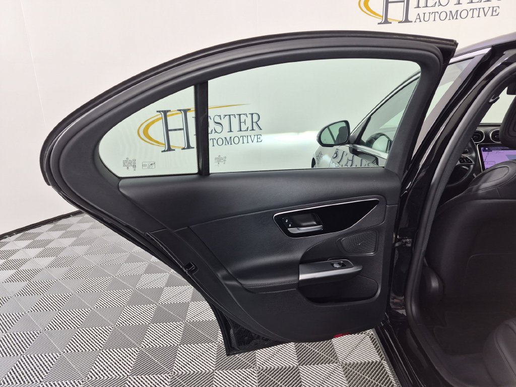 Used 2024 Mercedes-Benz C 300 Sedan image 30