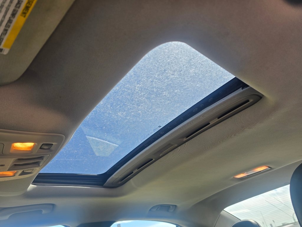 Used 2013 Chevrolet Malibu LT FWD image 24