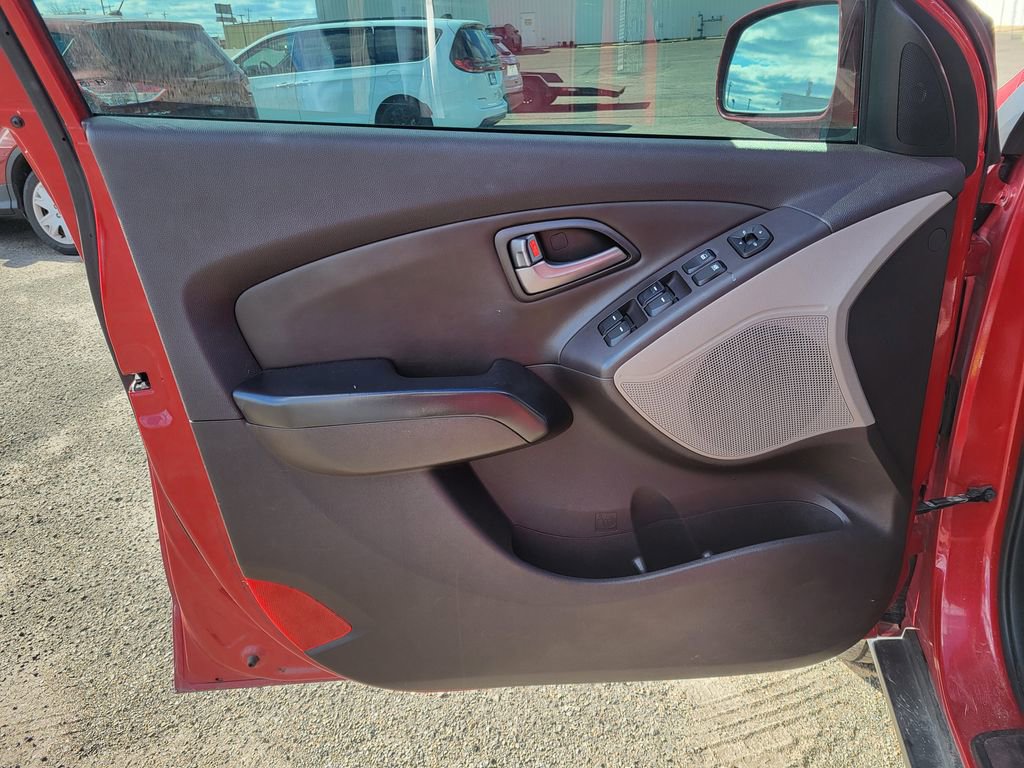 Used 2015 Hyundai Tucson Limited w/ Option Group 03 image 22